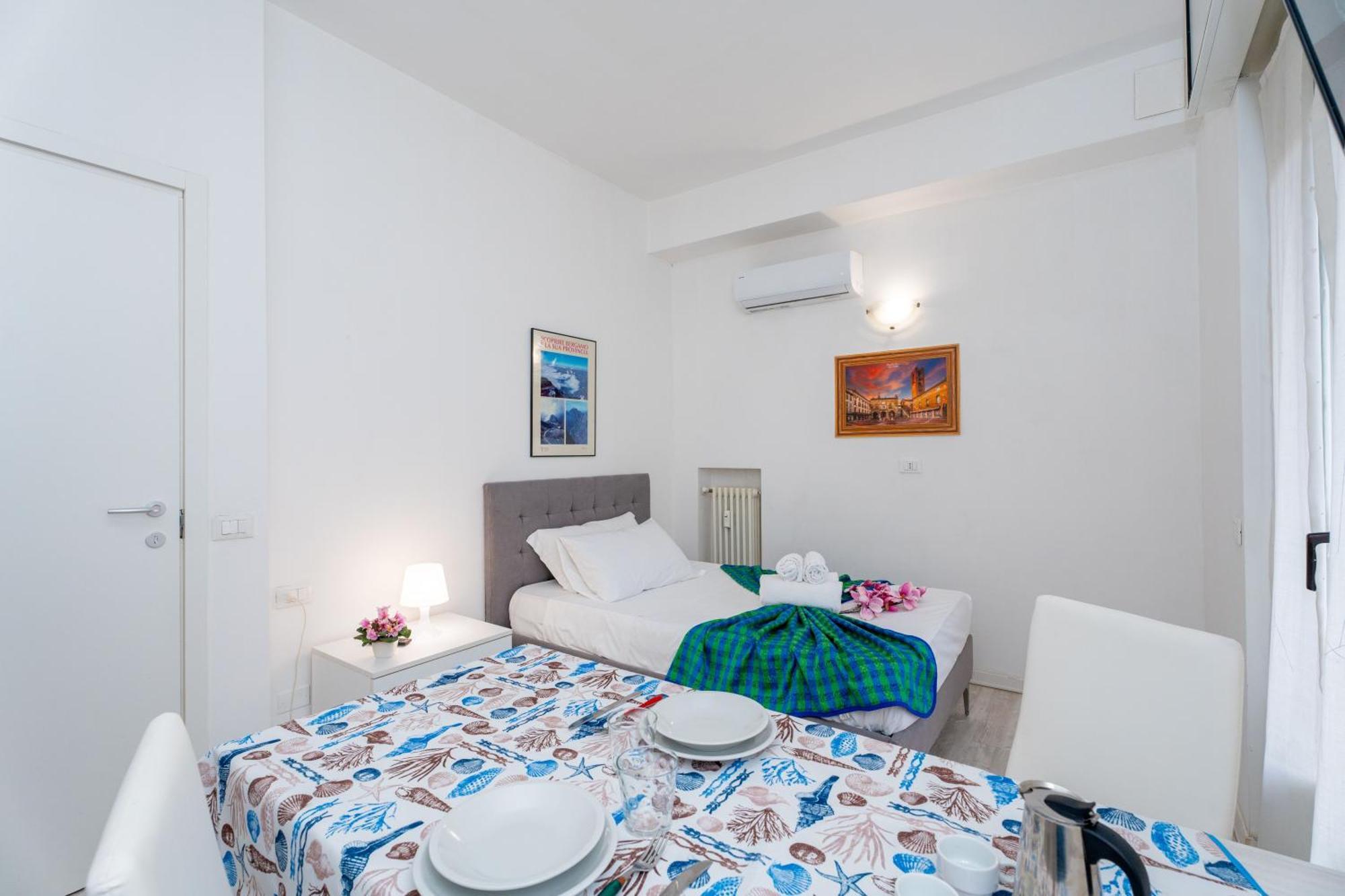 Station'S Apartments Μπέργκαμο Εξωτερικό φωτογραφία