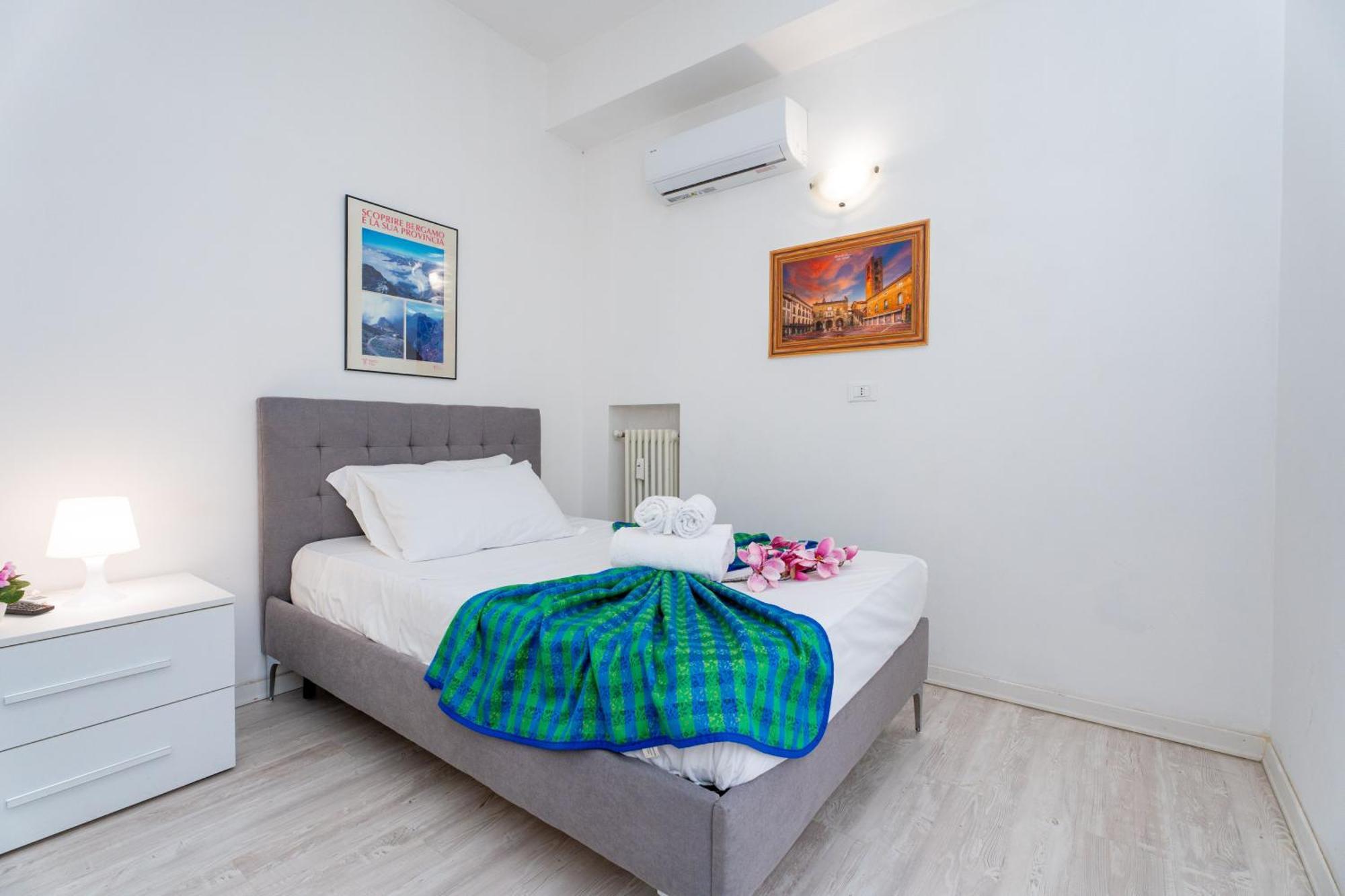 Station'S Apartments Μπέργκαμο Εξωτερικό φωτογραφία
